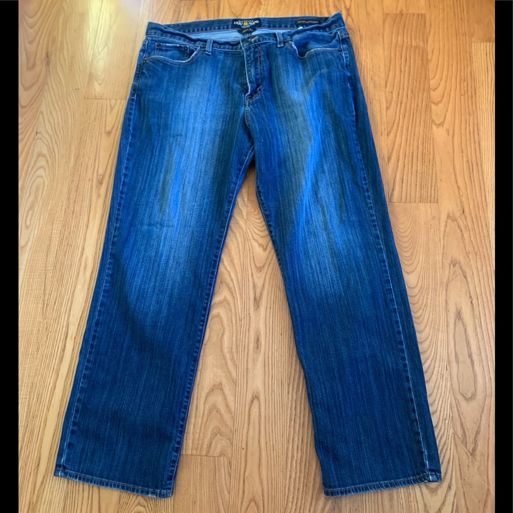 Lucky Brand mens 361 jeans. Size 38x32